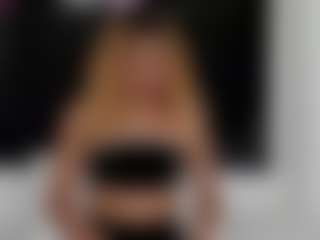 Live cam show with Rennata-S - Brown Eyes on livesuperchat.net