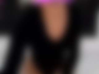 Rennata-S's Live Sex Cam Show