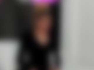 Rennata-S's Live Sex Cam Show