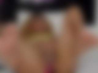 Rennata-S's Live Sex Cam Show