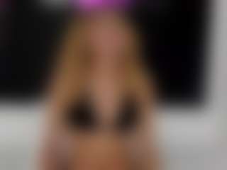 Rennata-S's Live Sex Cam Show