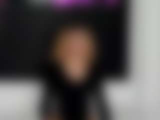 Rennata-S's Live Sex Cam Show