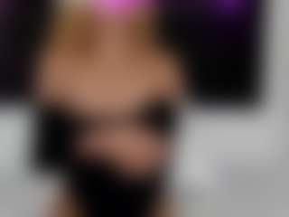 Rennata-S's Live Sex Cam Show