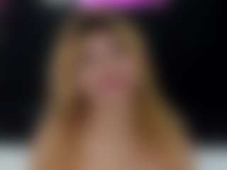 Show de câmera ao vivo com Rennata-S - Butt Plug no Camsoda