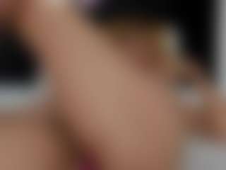 Rennata-S's Live Sex Cam Show