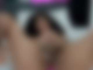 Rennata-S's Live Sex Cam Show