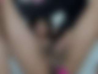 Rennata-S's Live Sex Cam Show