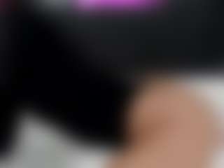 Rennata-S's Live Sex Cam Show