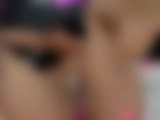 Rennata-S's Live Sex Cam Show