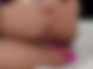 Rennata-S's Live Sex Cam Show