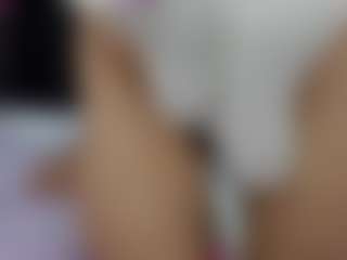 Rennata-S's Live Sex Cam Show