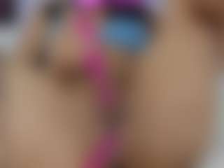 Rennata-S's Live Sex Cam Show