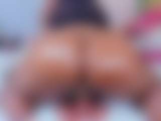 Live cam show with Danna Brown - Ebony on Soda Cam | colombia