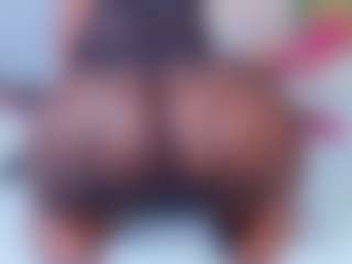 Live cam show with Danna Brown - Ebony on Stripli.com | colombia