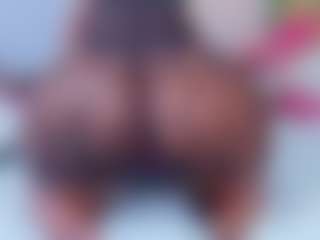 Live cam show with Danna Brown - Ass Clapping on Soda Cam