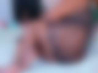 Live cam show with Danna Brown - Ass To Mouth on sexytreat.net