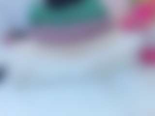 Live cam show with Danna Brown - Dirty on Milfs Live