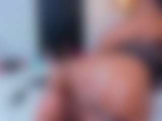 Live cam show with Danna Brown - Ebony on Instabang | colombia