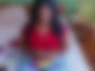 Danna Brown MILF webcam performer live streaming