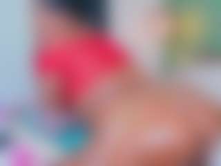 Live cam show with Danna Brown - Ebony MILF on crypto-cams