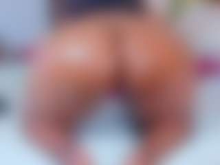 Live cam show with Danna Brown - Anal Toys on Mixed Magazine Live