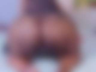 Live cam show with Danna Brown - Ebony Big Tits on SinfulBabes