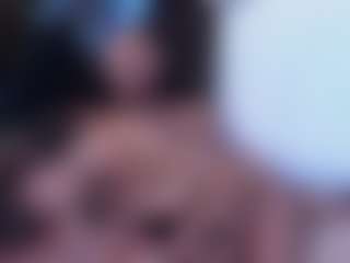 ShannNikkii420's Live Sex Cam Show