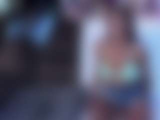 ShannNikkii420's Live Sex Cam Show