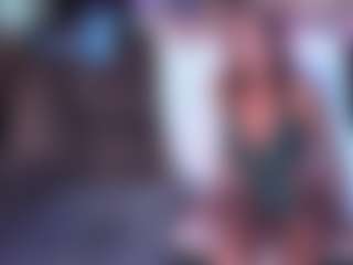 Live cam show with ShannNikkii420 - Mature on Camiplay Live