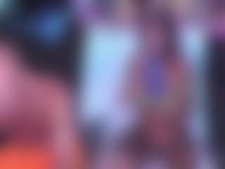 ShannNikkii420's Live Sex Cam Show