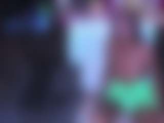 ShannNikkii420's Live Sex Cam Show