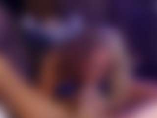 ShannNikkii420's Live Sex Cam Show