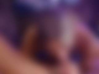 ShannNikkii420's Live Sex Cam Show