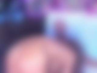 Live cam show with ShannNikkii420 - Amateur Mature on StripNow