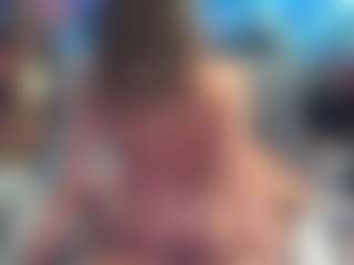 ShannNikkii420's Live Sex Cam Show