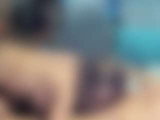 ShannNikkii420's Live Sex Cam Show