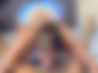 Live cam show with ShannNikkii420 - Mature on Big Tits