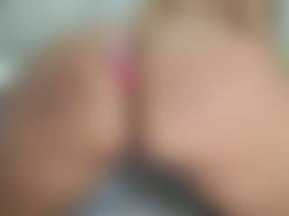 ChanelHope's Live Sex Cam Show