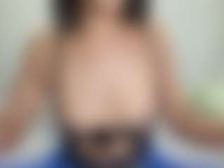 Live cam show with ChanelHope - Tease on CamClone