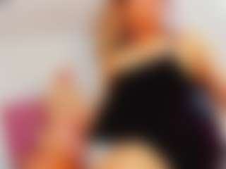 alejandraaxx's Live Sex Cam Show