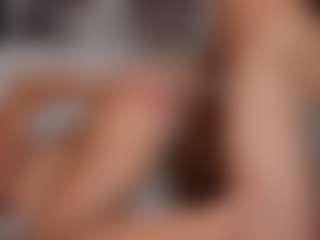 emmabum's Live Sex Cam Show