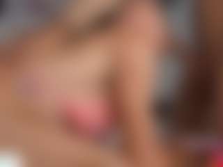 Live cam show with emmabum - Bedroom on Dare Cams