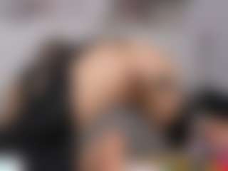 emmabum's Live Sex Cam Show