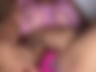 Victoria's Live Sex Cam Show