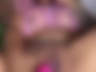 Victoria's Live Sex Cam Show