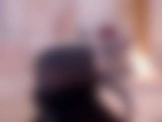 Live cam show with Victoria - Living Room on Pornisteam.com