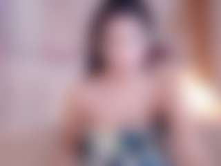Live cam show with Victoria - Robe on Camsoda