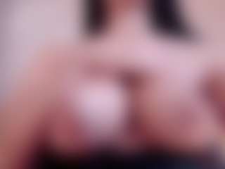 Live cam show with Victoria - Kinky on Streamer API