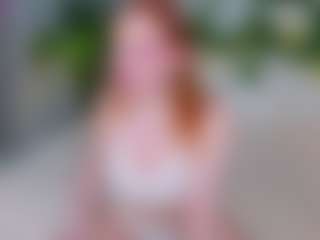 Live cam show with Elfa Mirielle - Full Nudity on Dolls Live