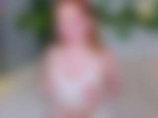 Live cam show with Elfa Mirielle - Dominant on CamwithHer